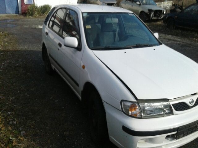 bontott NISSAN ALMERA I Csomagtérajtó (Részeivel)