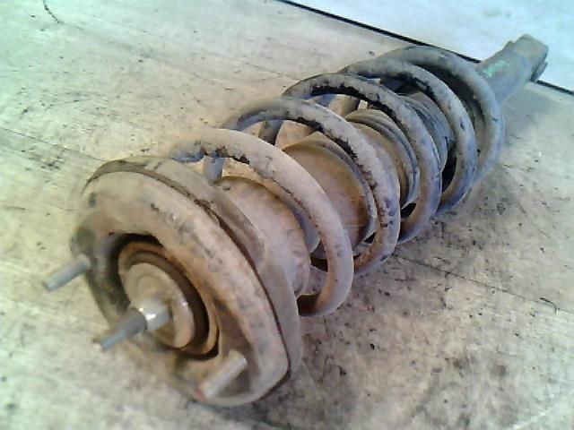 bontott NISSAN ALMERA I Hátsó Gólyaláb (Lengécsillapító, Rugó)