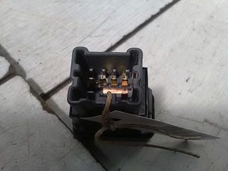 bontott NISSAN ALMERA I Hátsó Ködzárófény Kapcsoló