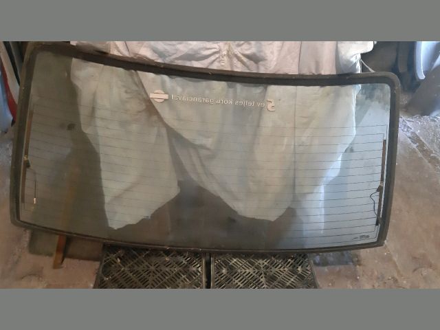 bontott NISSAN ALMERA I Hátsó Szélvédő