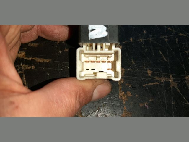 bontott NISSAN ALMERA I Jobb első Ablakemelő Kapcsoló