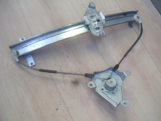 bontott NISSAN ALMERA I Jobb első Ablakemelő Szerkezet (Mechanikus)