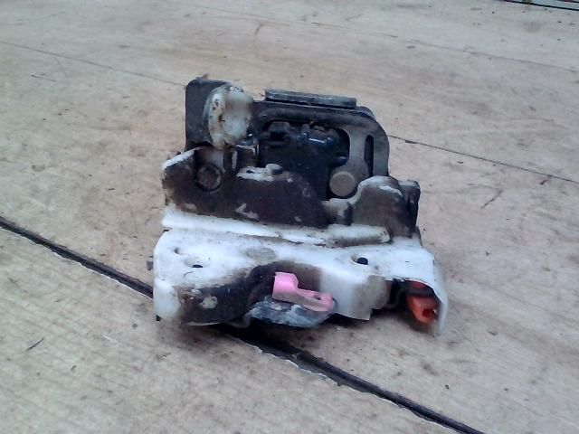 bontott NISSAN ALMERA I Jobb hátsó Ajtózár