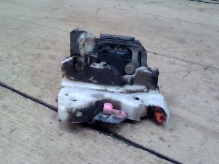 bontott NISSAN ALMERA I Jobb hátsó Ajtózár