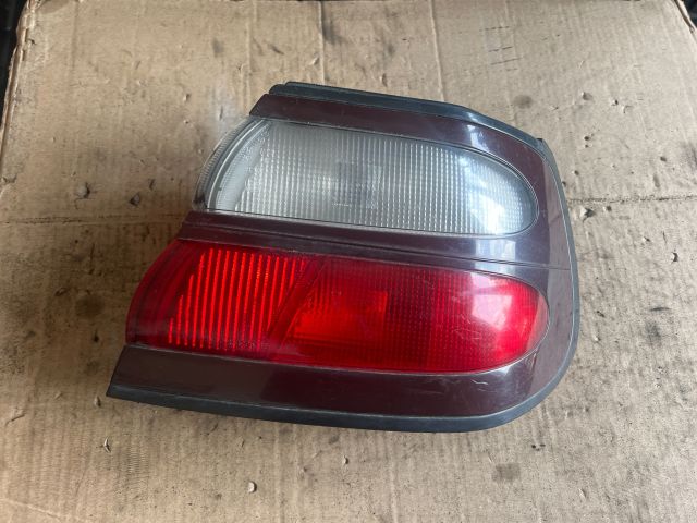 bontott NISSAN ALMERA I Jobb Külső Hátsó Lámpa