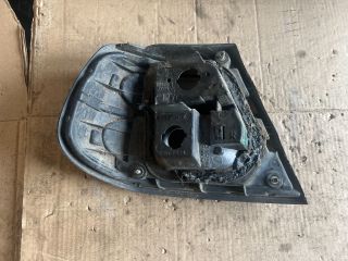 bontott NISSAN ALMERA I Jobb Külső Hátsó Lámpa