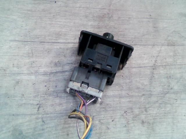 bontott NISSAN ALMERA I Tükör Kapcsoló