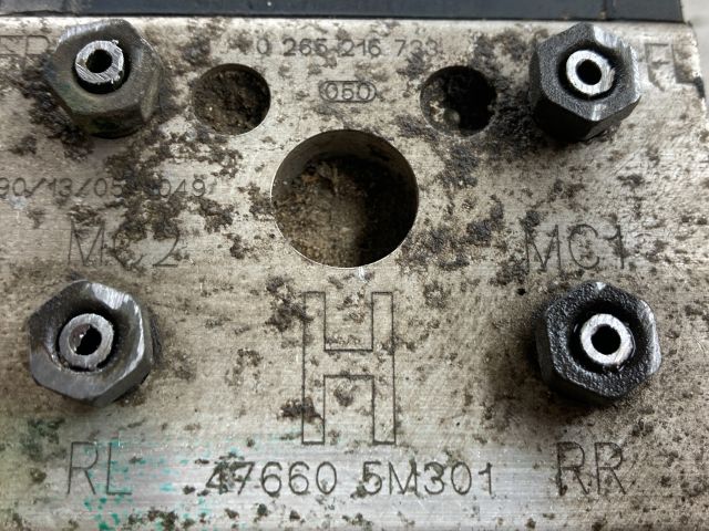 bontott NISSAN ALMERA II ABS Kocka