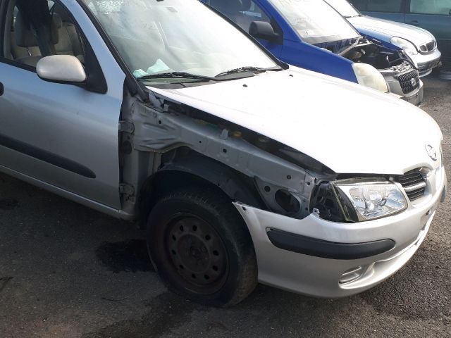 bontott NISSAN ALMERA II Biztosítéktábla Motortér