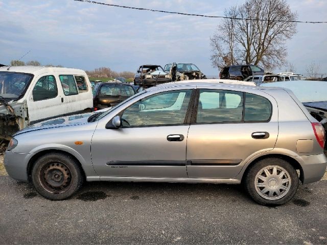 bontott NISSAN ALMERA II Homlokfal (Üres lemez)