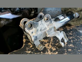 bontott NISSAN ALMERA II Jobb első Gólyaláb (Lengécsillapító, Rugó)