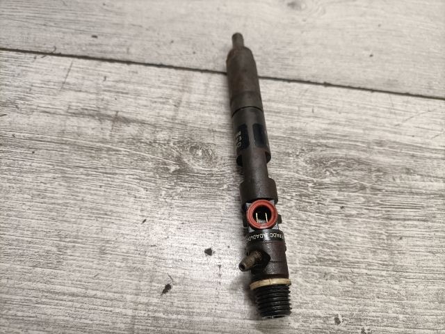 bontott NISSAN ALMERA II Porlasztó (1 db)