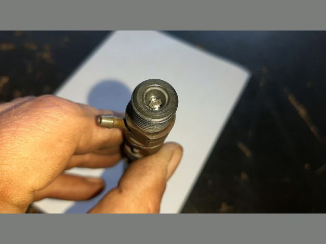 bontott NISSAN ALMERA II Porlasztó (1 db)