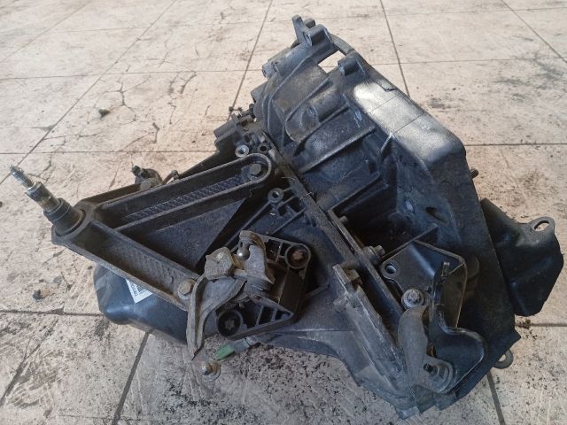 bontott NISSAN ALMERA II Váltó (Mechanikus)