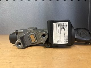 bontott NISSAN ALMERA II Gyújtáskapcsoló Házzal