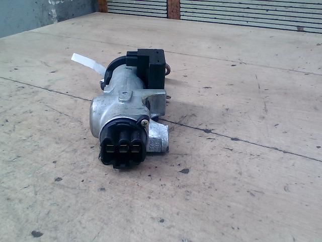 bontott NISSAN ALMERA II Gyújtáskapcsoló