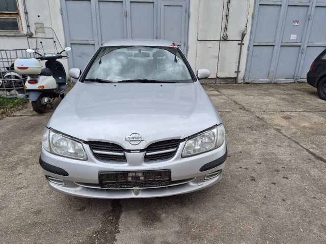bontott NISSAN ALMERA II Jobb első Csonkállvány Kerékaggyal