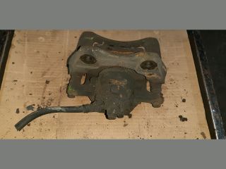 bontott NISSAN ALMERA II Jobb első Féknyereg Munkahengerrel