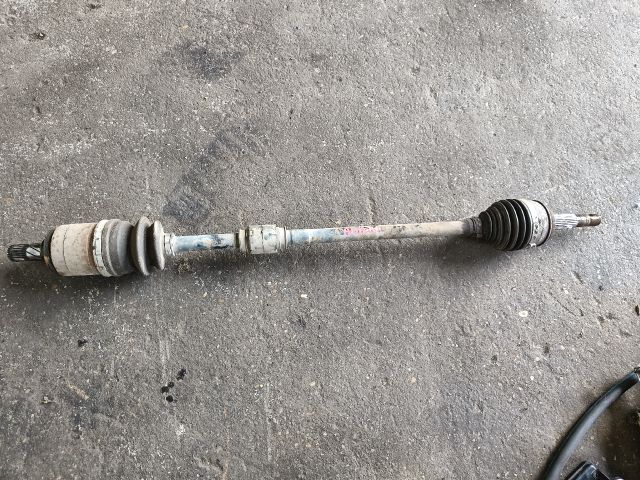 bontott NISSAN ALMERA II Jobb Féltengely