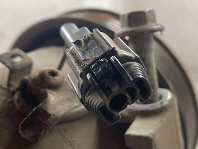 bontott NISSAN ALMERA II Klímakompresszor