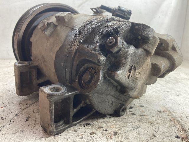 bontott NISSAN ALMERA II Klímakompresszor