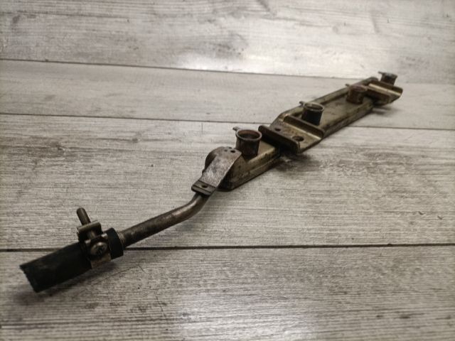 bontott NISSAN ALMERA II Porlasztó Sor / Híd