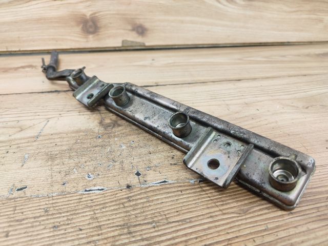 bontott NISSAN ALMERA II Porlasztó Sor / Híd