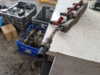 bontott NISSAN ALMERA II Porlasztó Sor / Híd