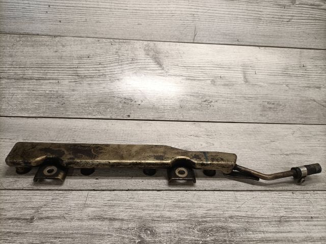 bontott NISSAN ALMERA II Porlasztó Sor / Híd