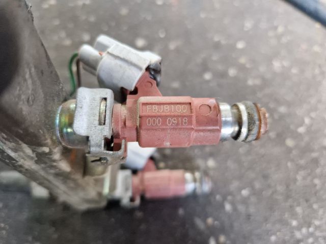 bontott NISSAN ALMERA II Porlasztó Sor / Híd