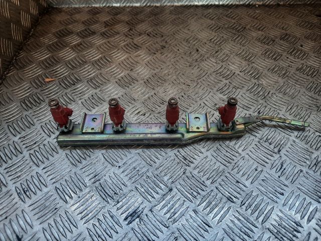 bontott NISSAN ALMERA II Porlasztó (1 db)