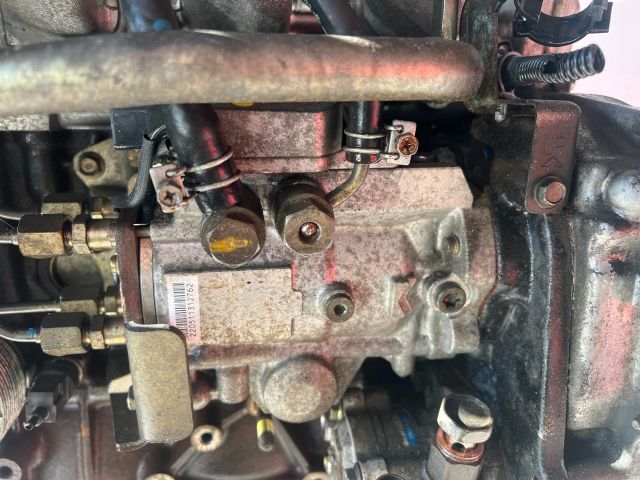 bontott NISSAN ALMERA II Motor (Fűzött blokk hengerfejjel)