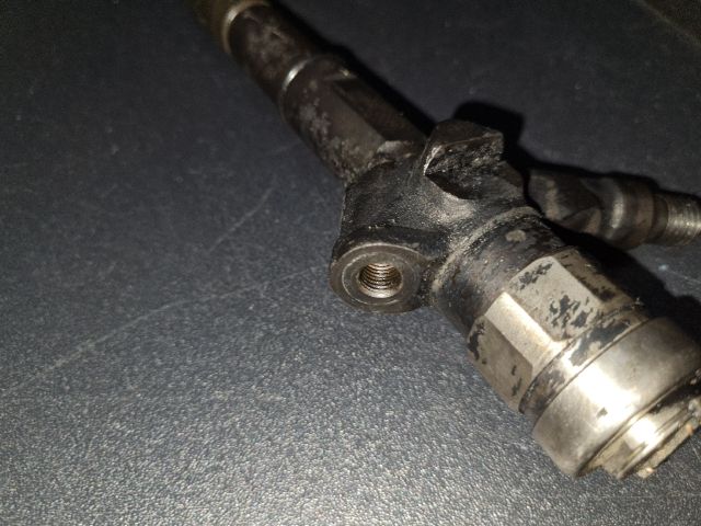 bontott NISSAN ALMERA II Porlasztó (1 db)