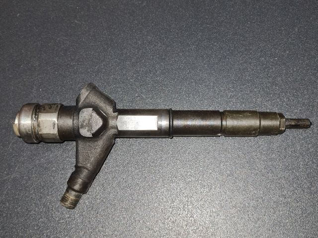 bontott NISSAN ALMERA II Porlasztó (1 db)