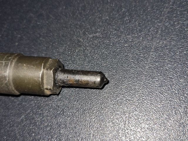 bontott NISSAN ALMERA II Porlasztó (1 db)