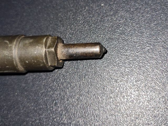 bontott NISSAN ALMERA II Porlasztó (1 db)