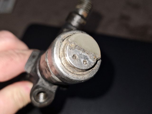 bontott NISSAN ALMERA II Porlasztó (1 db)