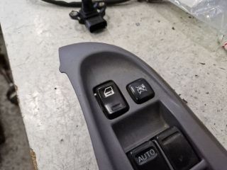 bontott NISSAN ALMERA II Ablakemelő Kapcsoló Négyes / Kettes