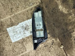 bontott NISSAN ALMERA II Ablakemelő Kapcsoló Négyes / Kettes