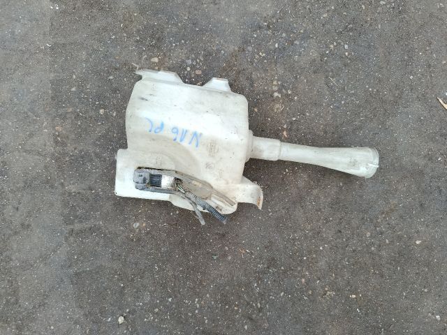 bontott NISSAN ALMERA II Ablakmosó Tartály