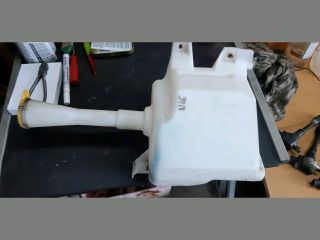 bontott NISSAN ALMERA II Ablakmosó Tartály