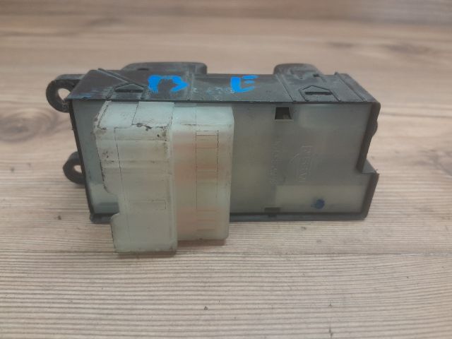 bontott NISSAN ALMERA II Bal első Ablakemelő Kapcsoló