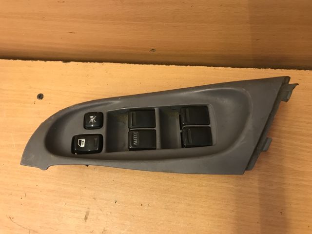 bontott NISSAN ALMERA II Bal első Ablakemelő Kapcsoló