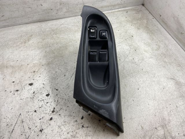 bontott NISSAN ALMERA II Bal első Ablakemelő Kapcsoló