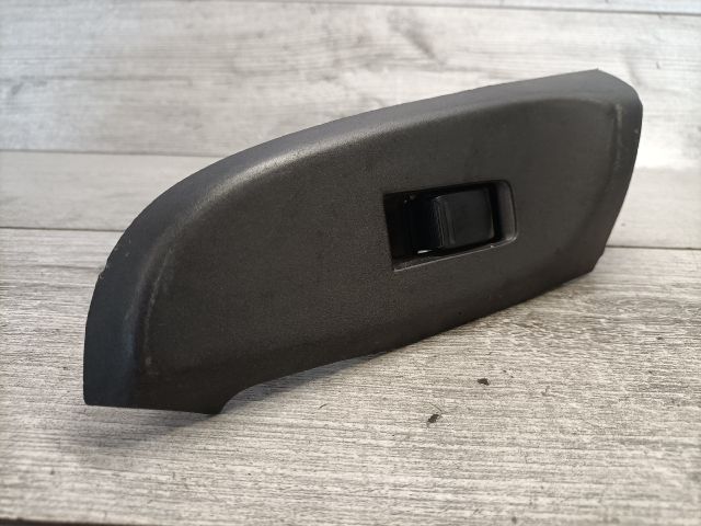 bontott NISSAN ALMERA II Bal első Ablakemelő Kapcsoló