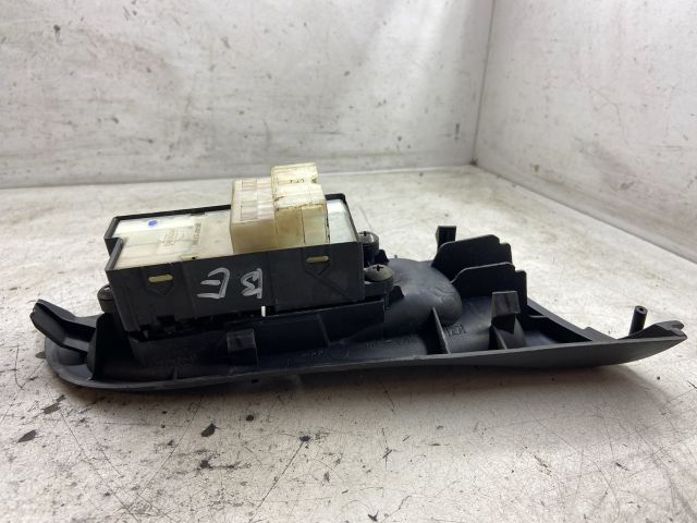 bontott NISSAN ALMERA II Bal első Ablakemelő Kapcsoló