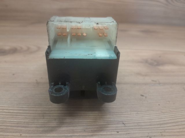 bontott NISSAN ALMERA II Bal első Ablakemelő Kapcsoló