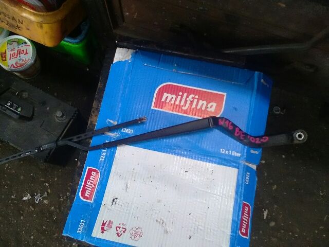 bontott NISSAN ALMERA II Bal első Ablaktörlő Kar