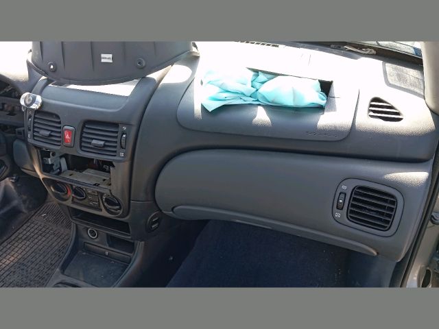 bontott NISSAN ALMERA II Bal első Ajtó Díszléc