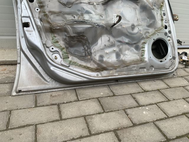 bontott NISSAN ALMERA II Bal első Ajtó (Üres lemez)